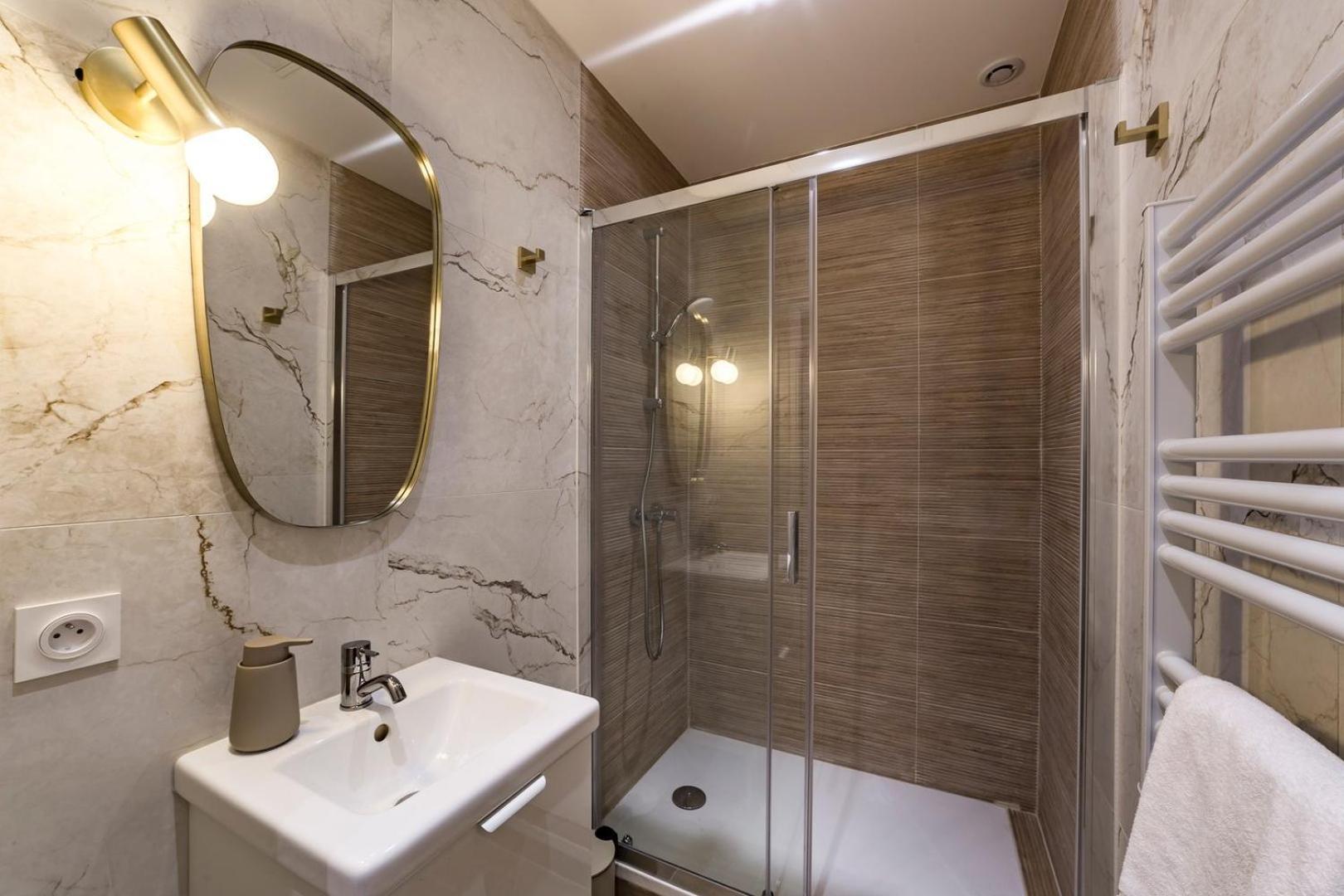 L'absinthe Ail Apartment Villeurbanne